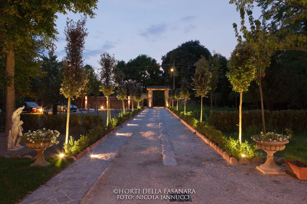 Horti Della Fasanara Guest House Ferrara Ngoại thất bức ảnh